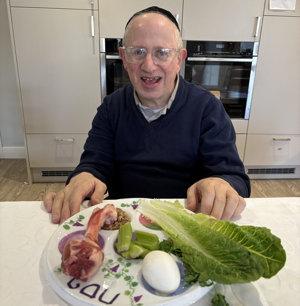 Person we support preparing Sedar plate